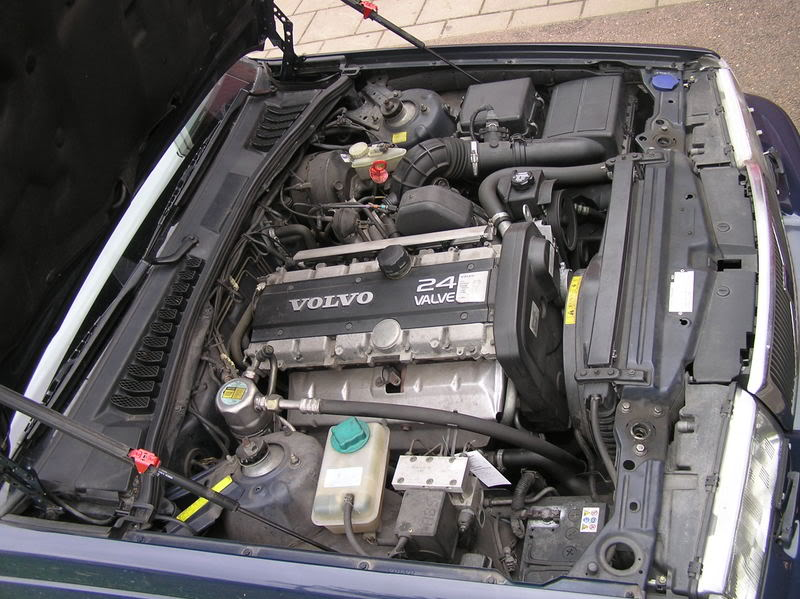 Illustration for article titled Design Details: Engine Bays Edition